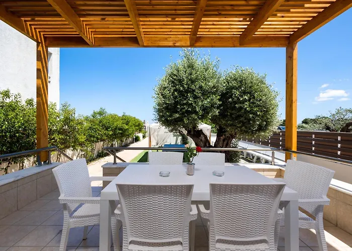 Golf Luxury 别墅 *